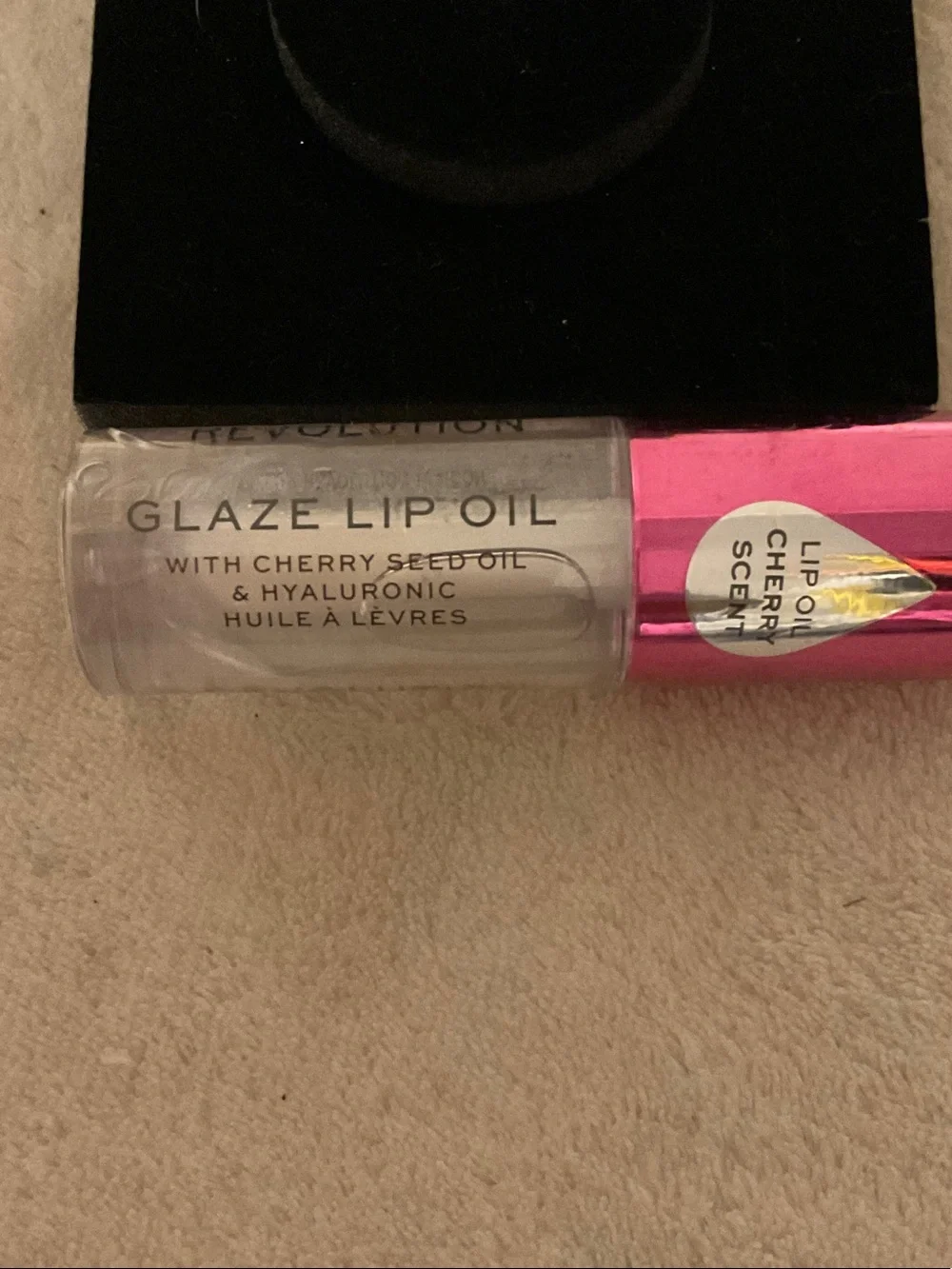 Revolution clear lip